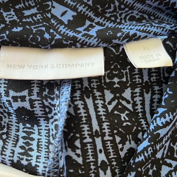 NY&Co Short sleeve layered top - Picture 3 of 3